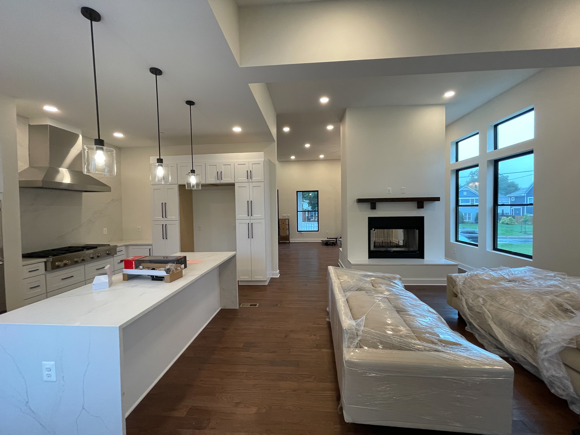Image gallery image