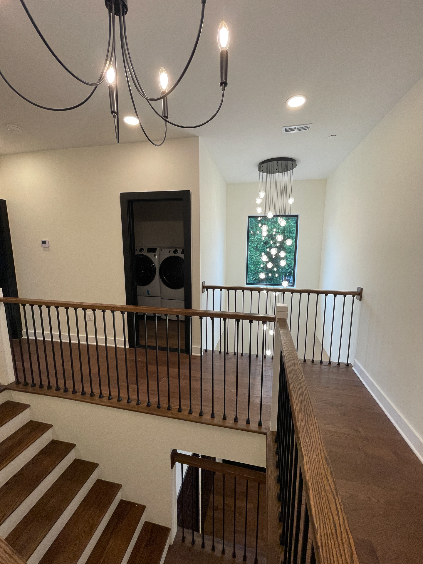 Image gallery image
