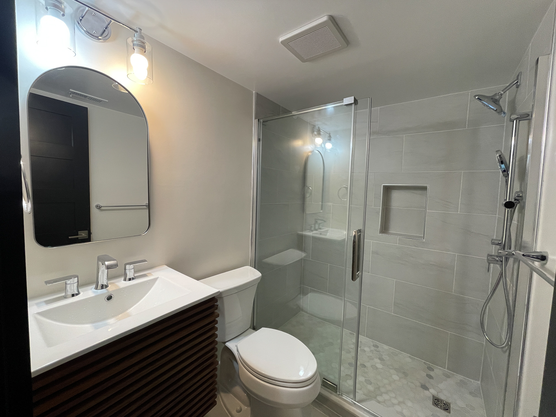 Image gallery image
