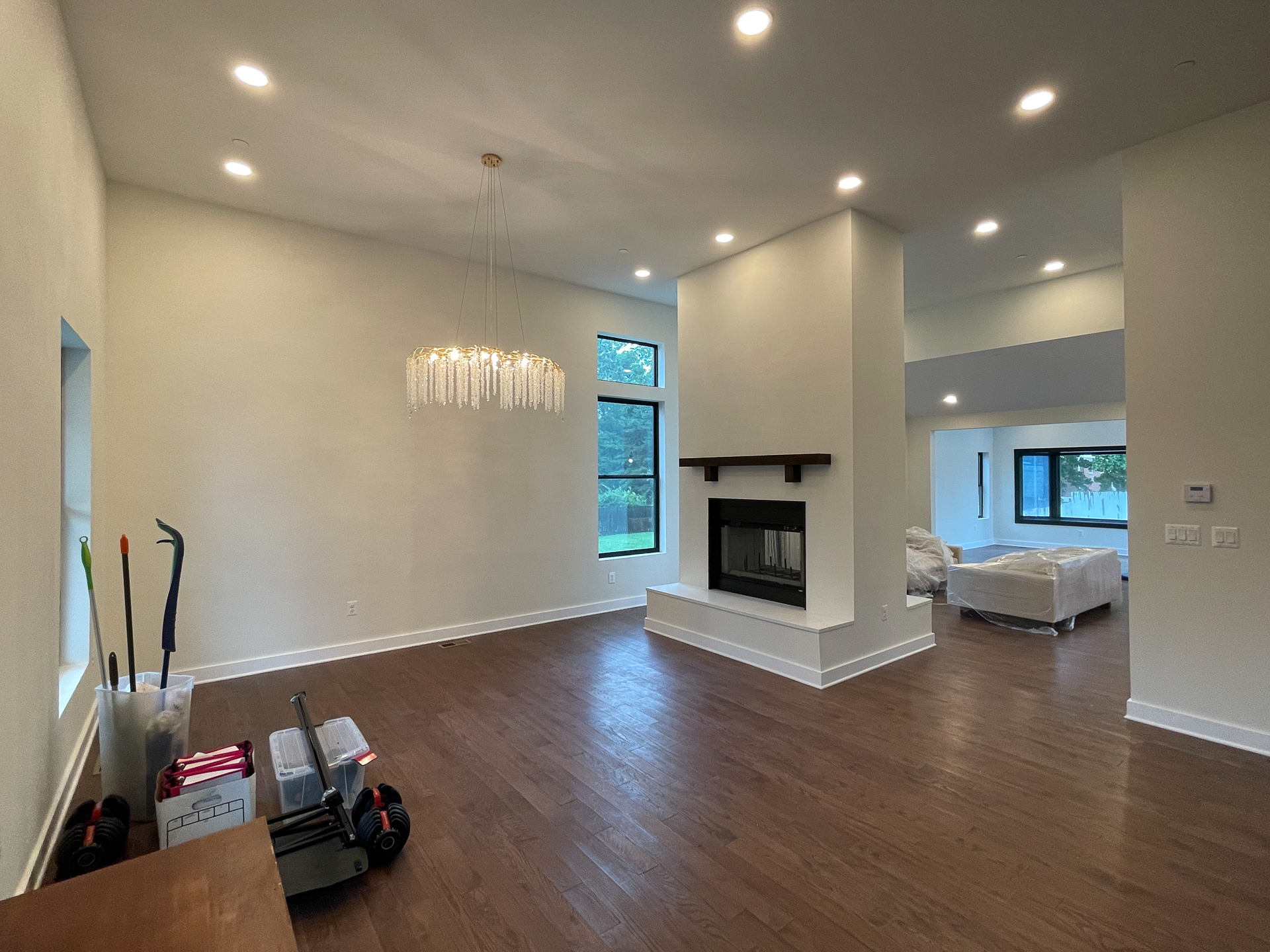 Image gallery image